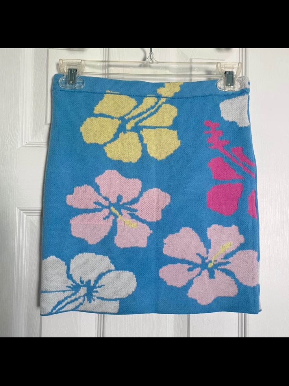 Forever 21 Bright Blue Floral Knit Mini Skirt